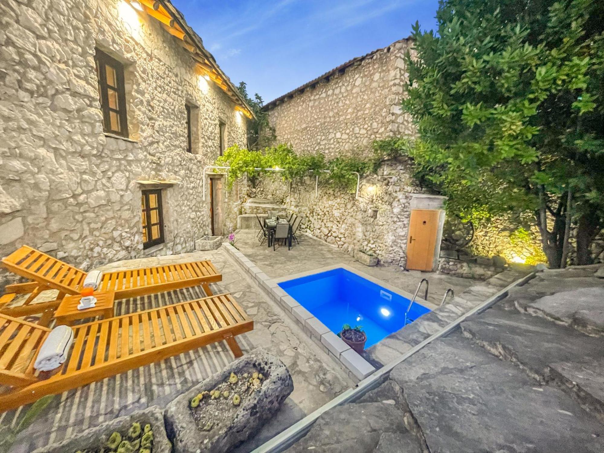 Villa Historic Pocitelj With Pool And Incredible Views On The River And Landmarks Εξωτερικό φωτογραφία